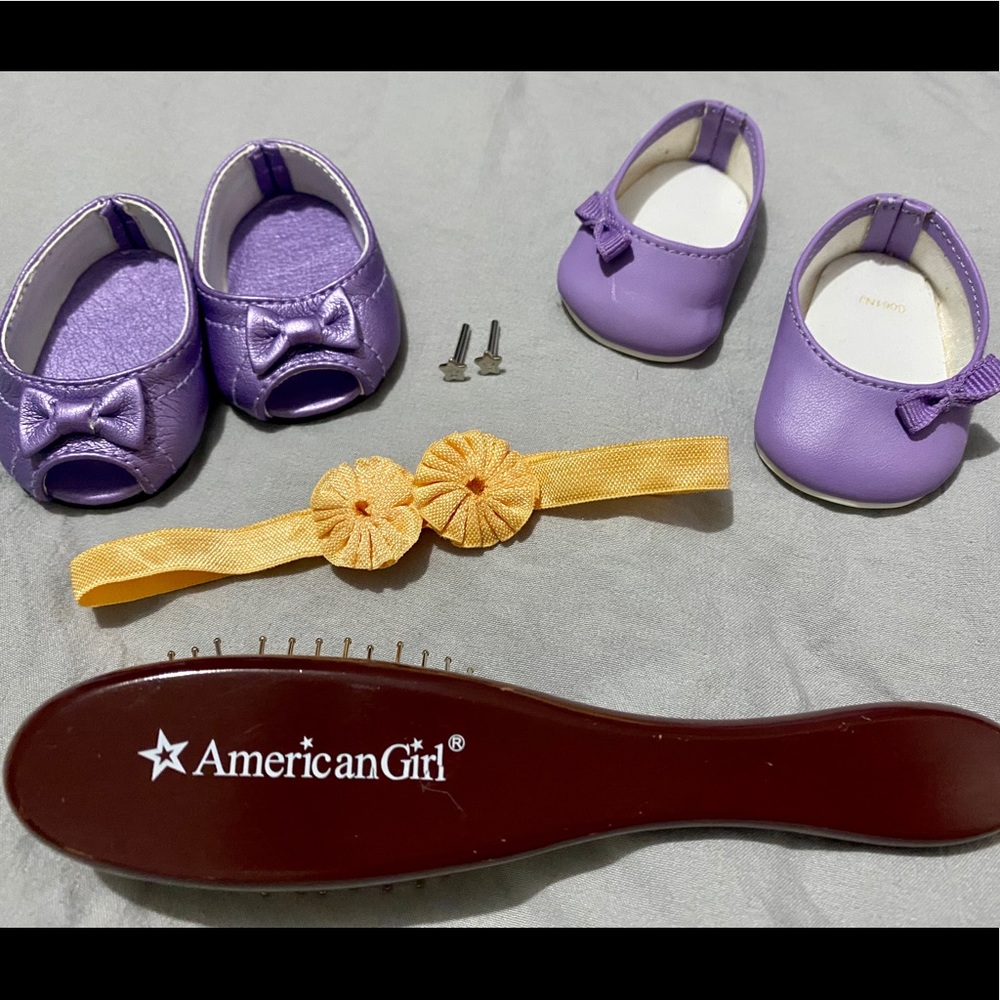 ✰ brunette American Girl doll ✰ - Picture 2 of 9